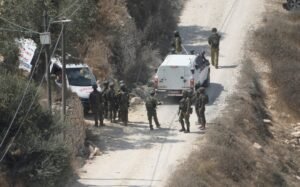 Netanyahu Blames a “Handful” After Settlers Raid Qusra With Family Inside