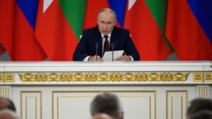 Putin Keeps Fighting Even as His Problems Multiply